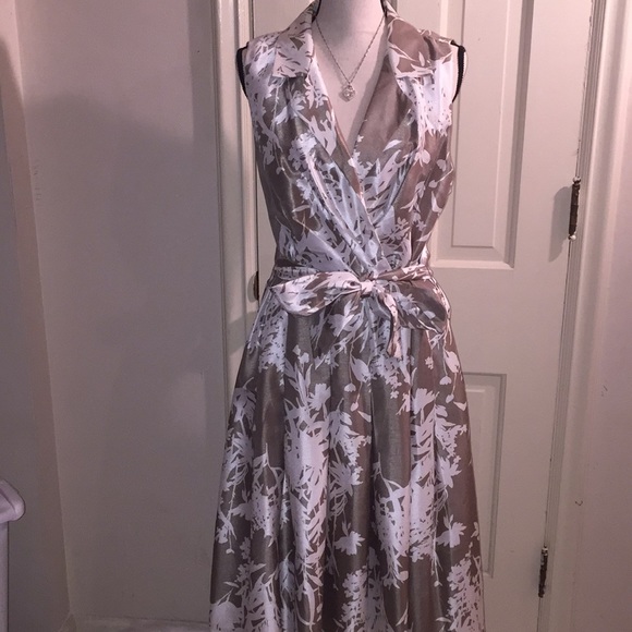 Jessica Howard Dresses & Skirts - ❤️❤️SPECIAL❤️❤️Beautiful Jessica Howard Dress
